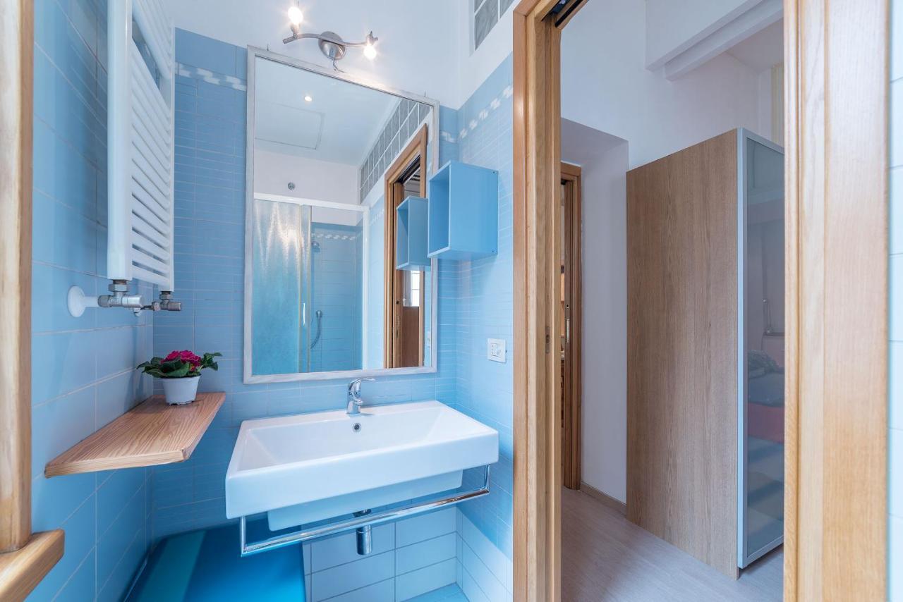 Coronari Central Apartment Рим Екстериор снимка