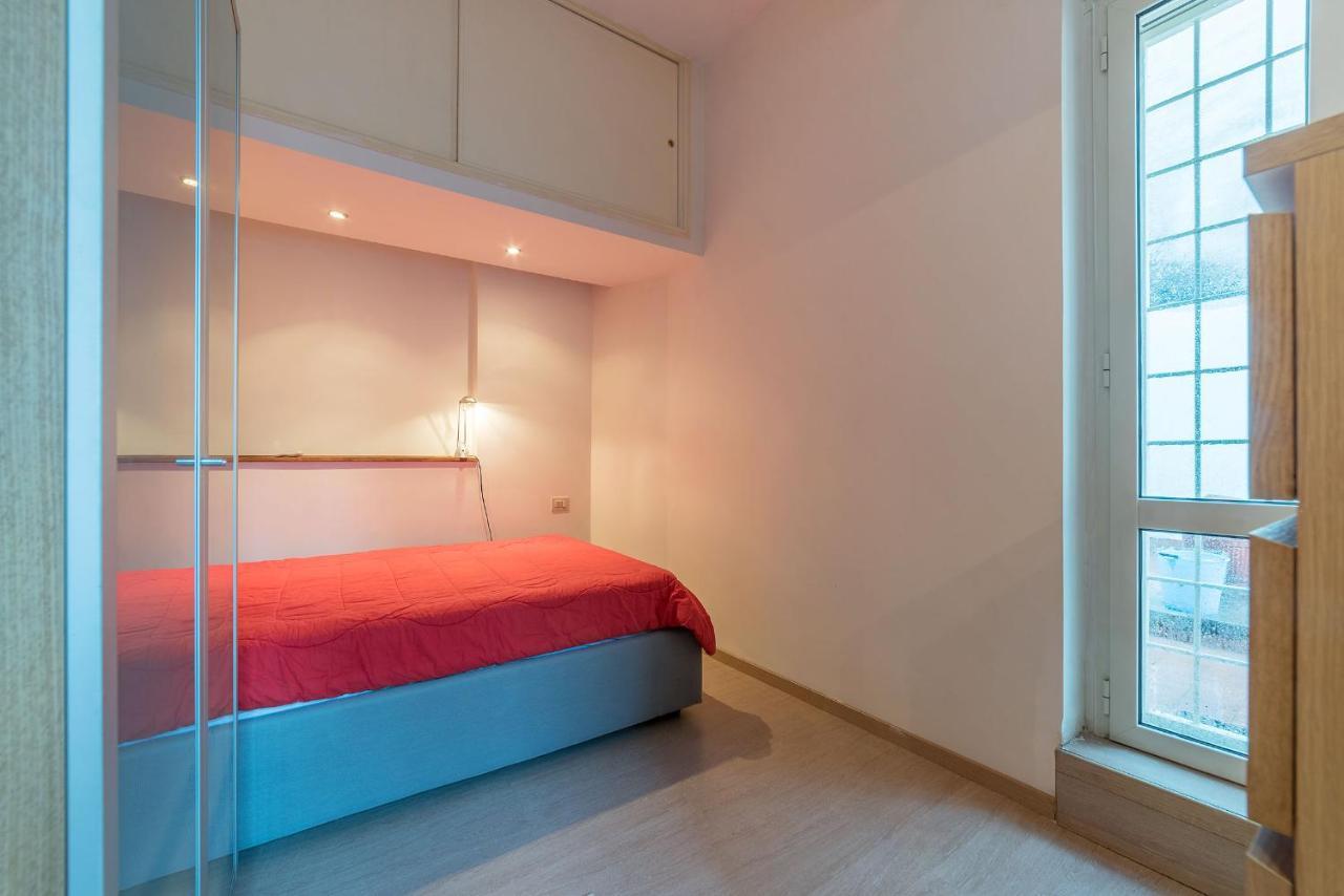 Coronari Central Apartment Рим Екстериор снимка